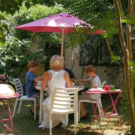 La Ferme De Thoudiere Hotel Saint-Étienne-de-Saint-Geoirs
