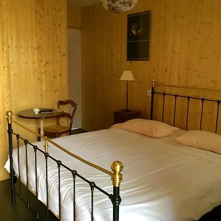 La Ferme De Thoudiere Hotel Saint-Étienne-de-Saint-Geoirs