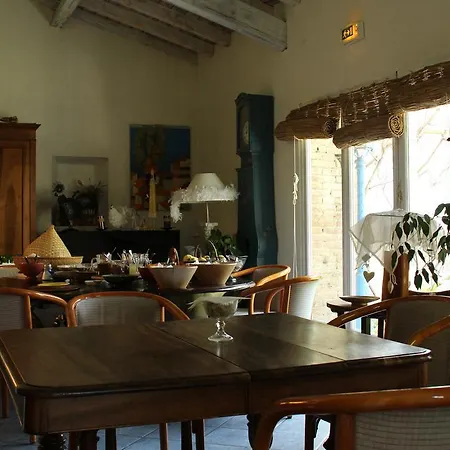Hotel La Ferme De Thoudiere Saint-Étienne-de-Saint-Geoirs