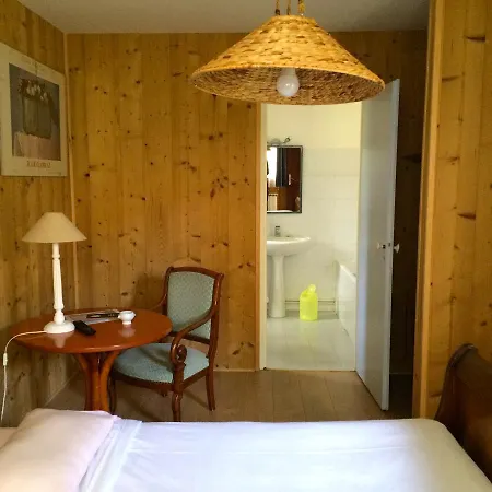 La Ferme De Thoudiere Hotel Saint-Étienne-de-Saint-Geoirs